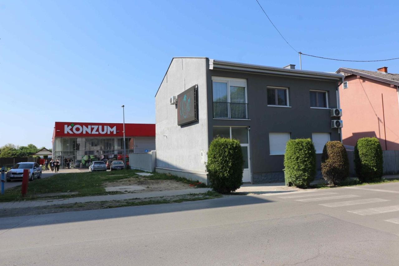Forum Apartmani I Sobe Donji Miholjac Exterior foto